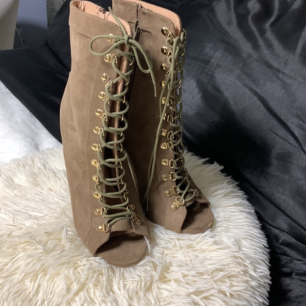 Wild diva - Picture 6 of 6